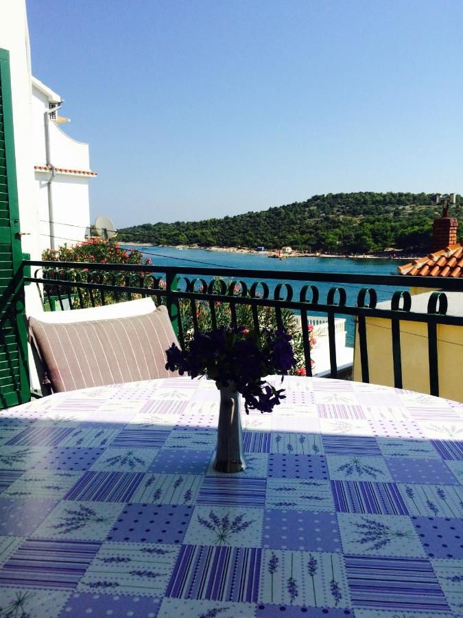 Balkon - House Klarin, Jezera