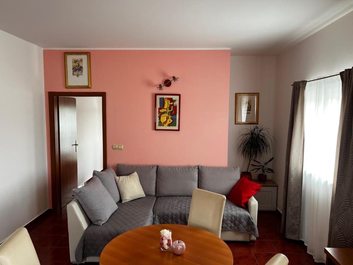Dnevni prostor - House Klarin, Jezera